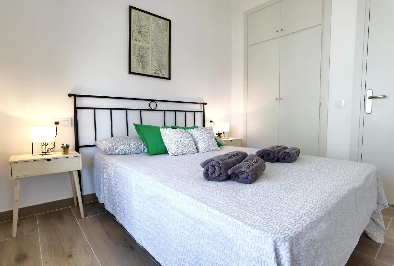 Leon Inmo Apartment Dana - 15770 Empuriabrava 0*,  Spanje